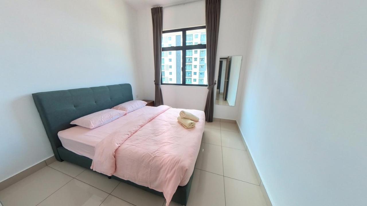 2 Parking Comfy Desaru Town Poolnetflix Apartment Bandar Penawar